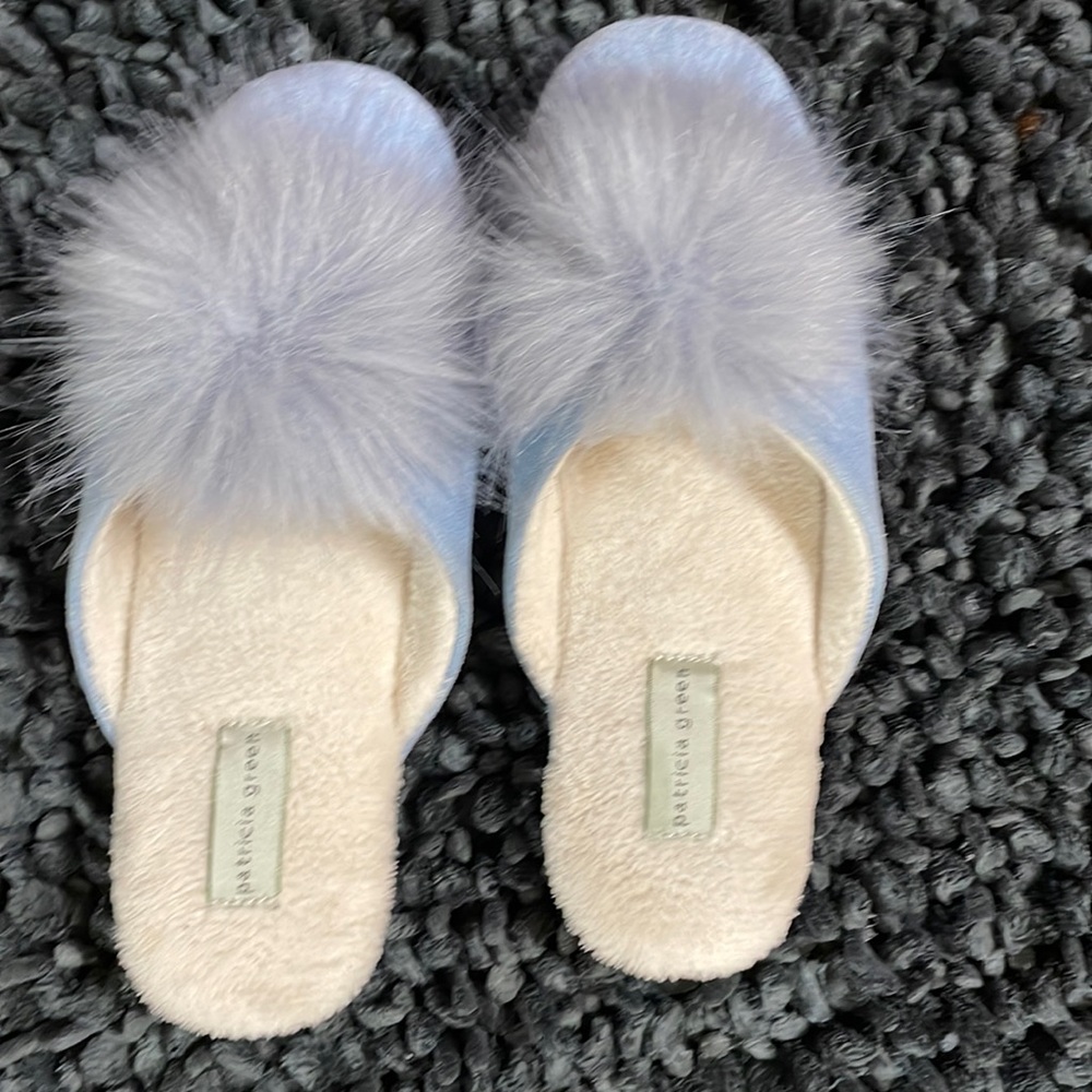 Patricia green size 6 puff ball house shoe